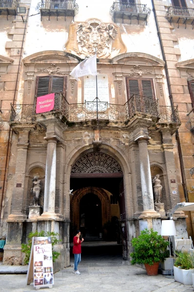 Palazzo Alliata di Villafranco (палаццо Аллиата Вильяфранко)