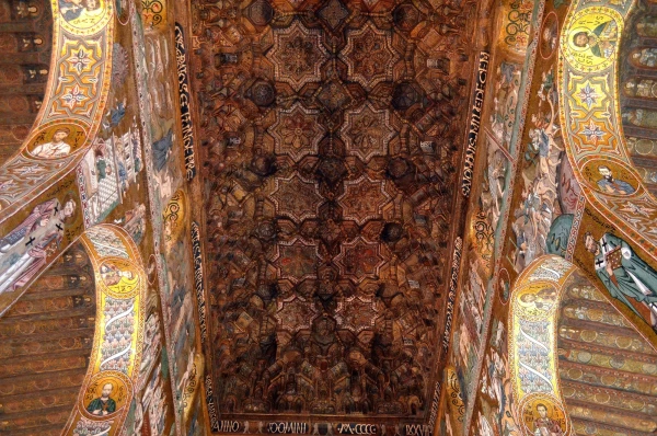 В Палатинской капелле (Cappella Palatina)