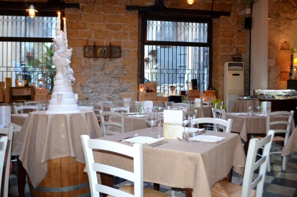 В "Osteria Ballaro" 