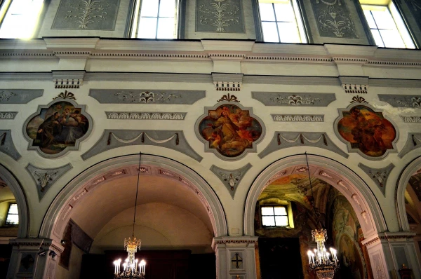 В церкви Ла Ганча (Chiesa S.Maria degli Angeli (La Gancia)