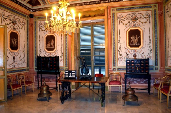 В палаццо Мирто (Museo Palazzo Mirto)