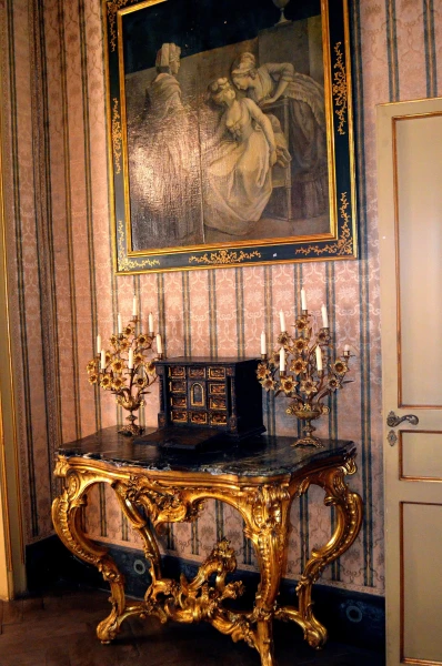 В палаццо Мирто (Museo Palazzo Mirto)