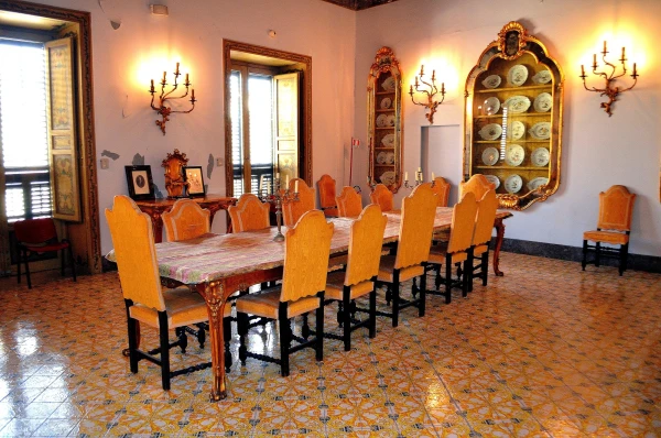 В палаццо Мирто (Museo Palazzo Mirto)