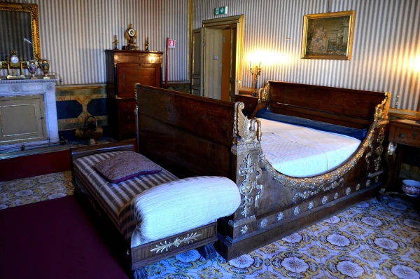 В палаццо Мирто (Museo Palazzo Mirto)