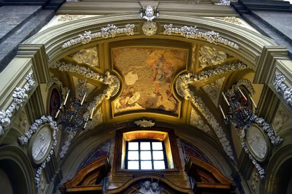 В церкви Святого Доменика (Chiesa di San Domenico)