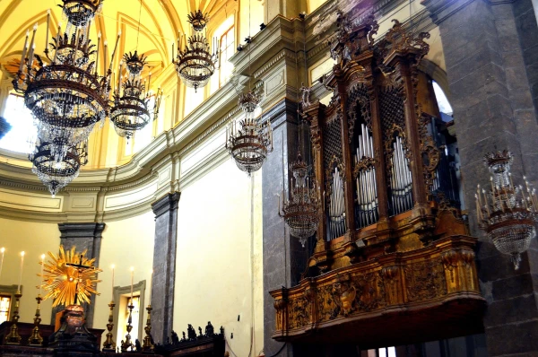 В церкви Святого Доменика (Chiesa di San Domenico)