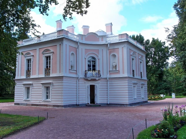 Дворец Петра III