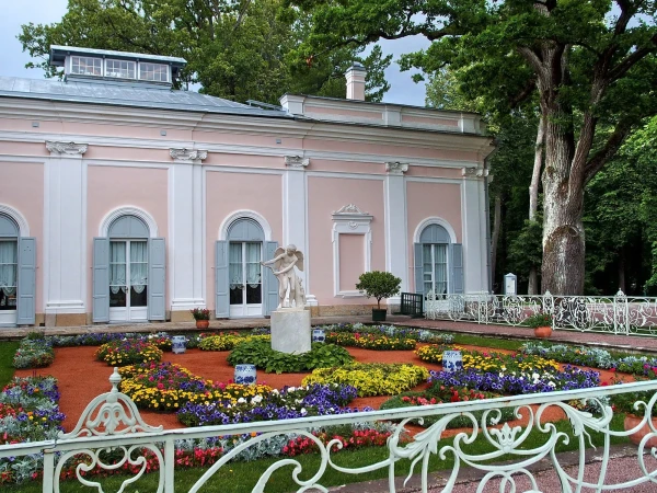 Ораниенбаум. Китайский дворец