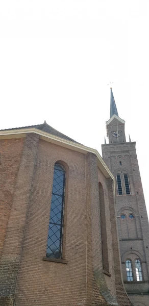 Восточная церковь (Oostzijderkerk)...