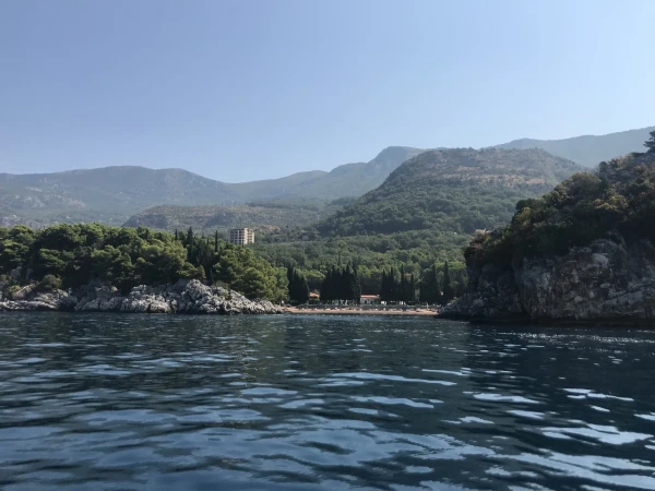 Морская прогулка. Милочер