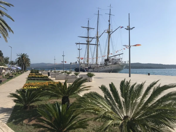Porto Montenegro днем