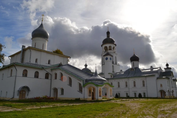 Крыпецкий Иоанно-Богословский мужской монастырь