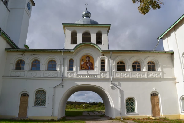 Крыпецкий Иоанно-Богословский мужской монастырь