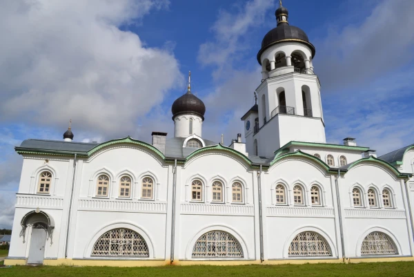 Крыпецкий Иоанно-Богословский мужской монастырь