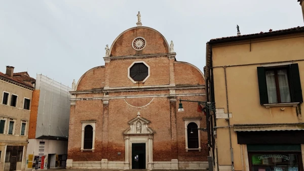 Chiesa Santa Maria dei Carmini
