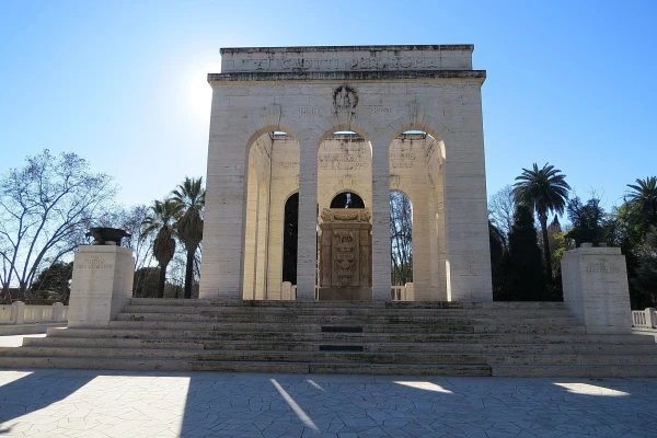 Рим, мавзолей Ossario Garibaldino