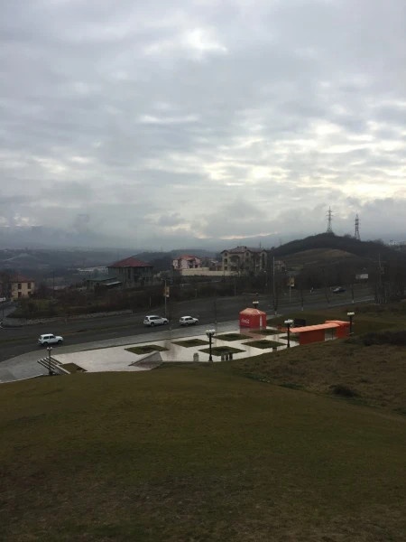 тоже город