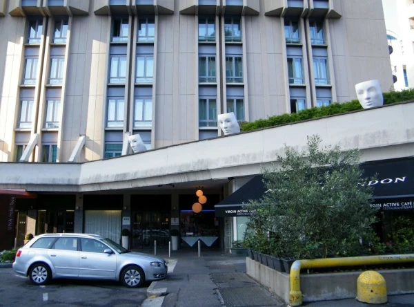 Hotel Tocq - прекрасный городской отель