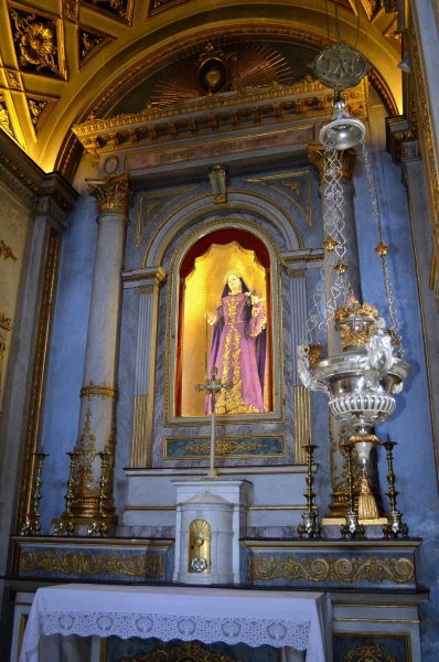 В церкви Святого Апостола Андрея (Chiesa di Sant Andrea Apostolo)