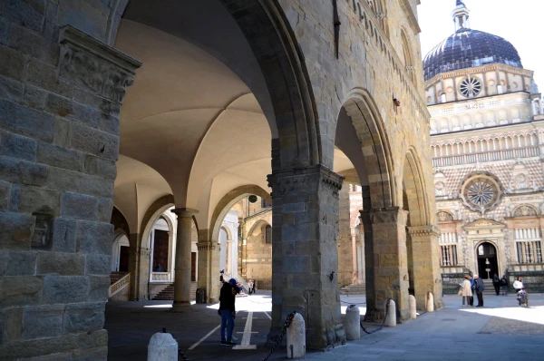 Ragione Palace