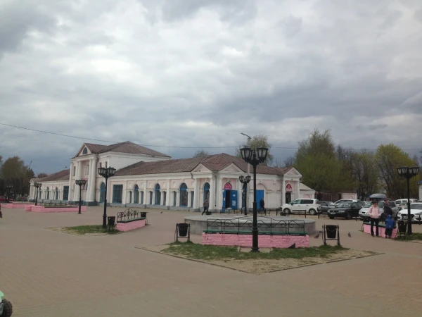Центр города. Гостиный двор