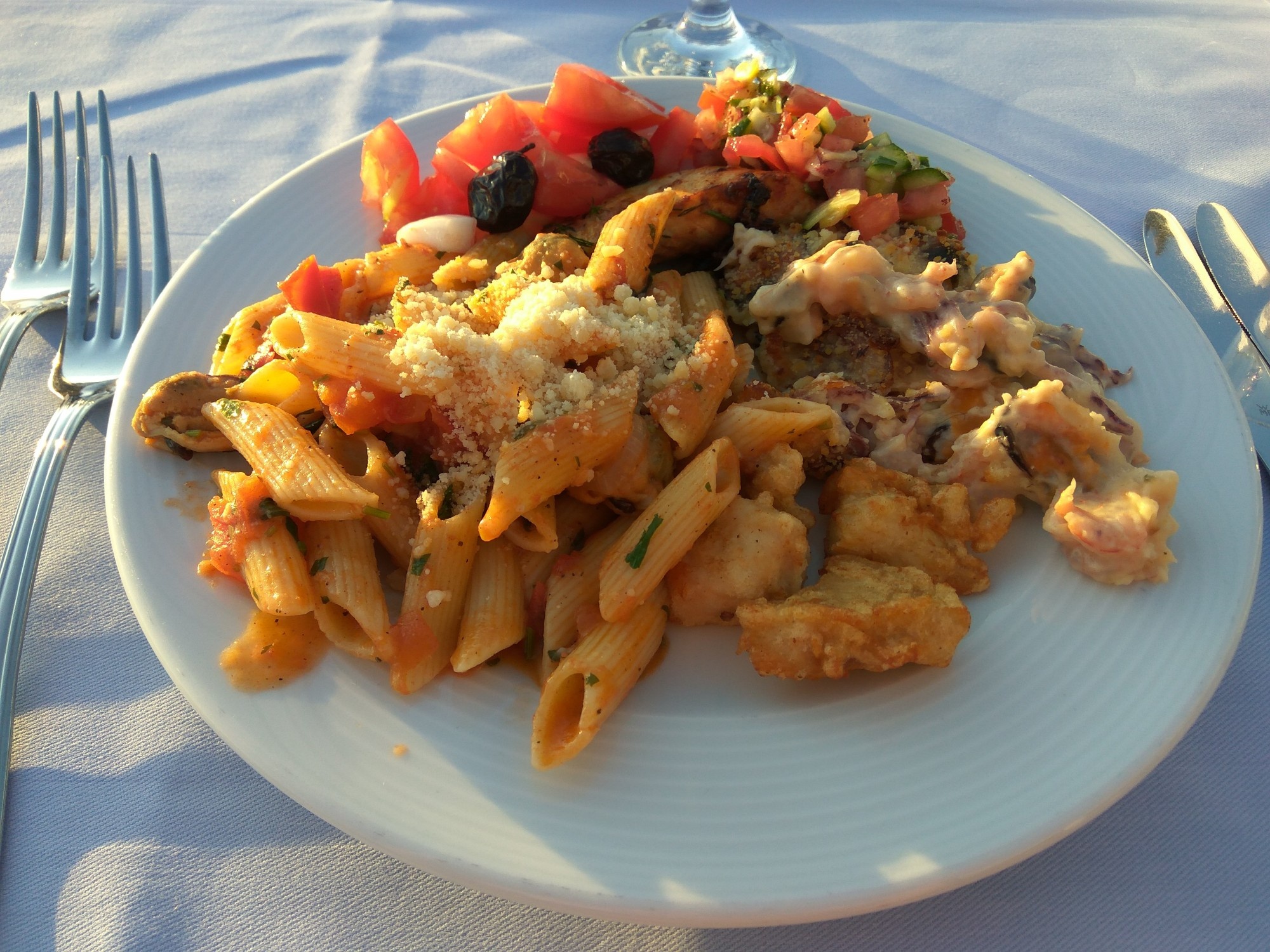 Паста, морепродукты и овощи - лучшая еда