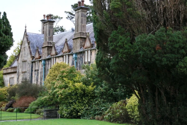 Muckross House