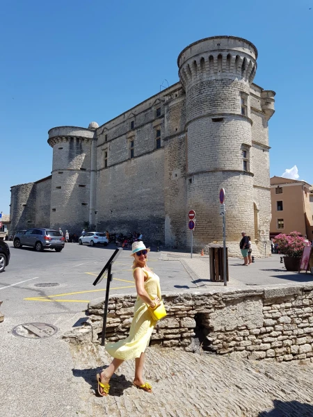 Gordes. Замок Горда