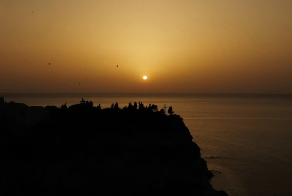 Закат на побережье Богов (Costa degli Dei)