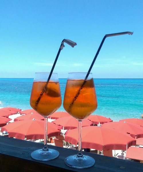 Пляжные радости любимый Аperol Spritz 