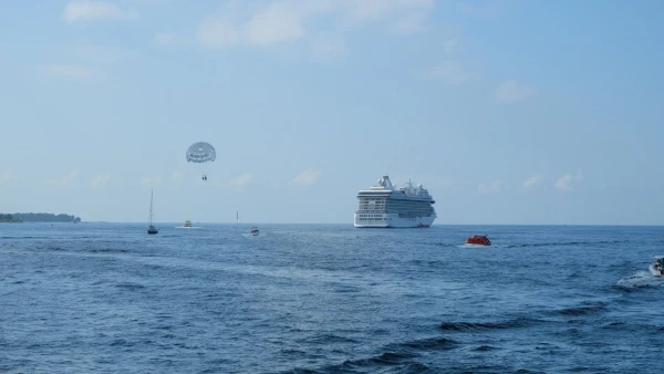 Канны. Морские развлечения