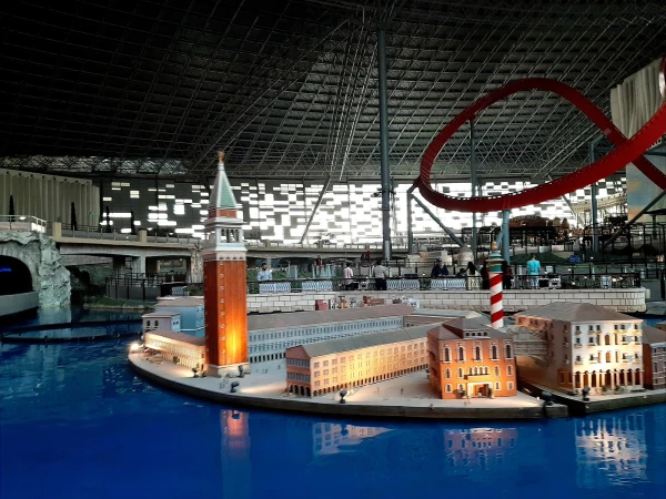 В Феррари-парке