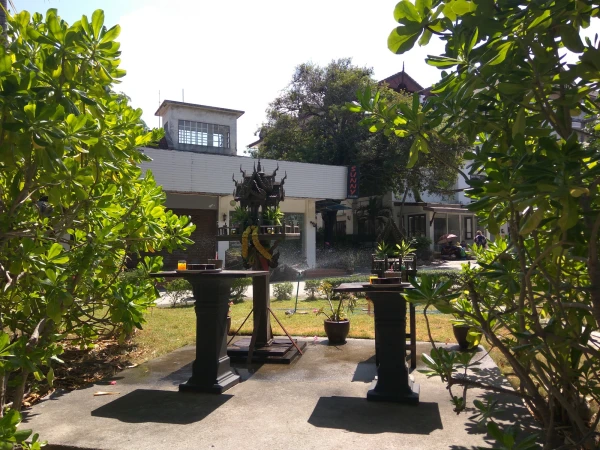 Отельчик на Чавенге (кажется, это First Bungalow Beach Resort)