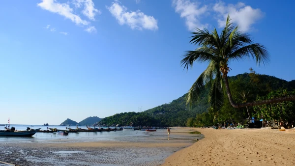 Пляж Сайри Бич (Sairee Beach)