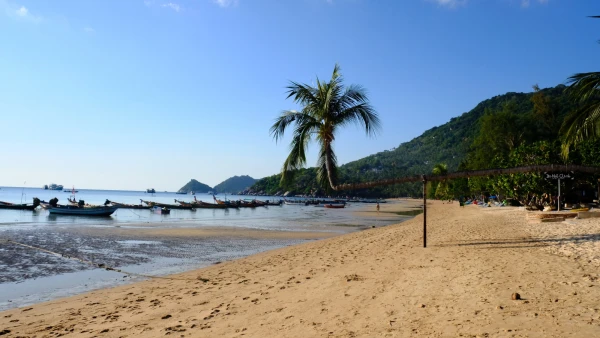 Пляж Сайри Бич (Sairee Beach)