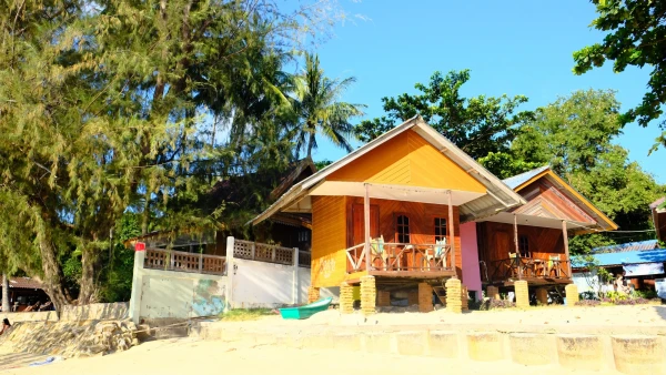 Пляж Сайри Бич (Sairee Beach). Жилье на пляже