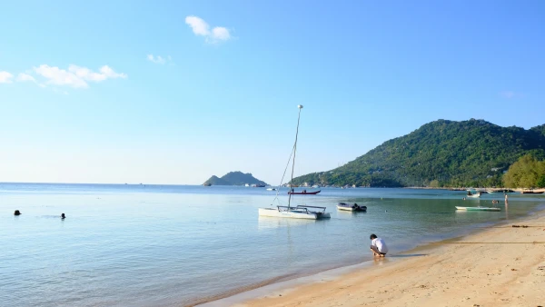 Пляж Сайри Бич (Sairee Beach)