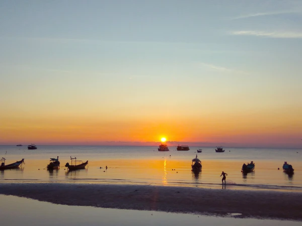 Пляж Сайри Бич (Sairee Beach)