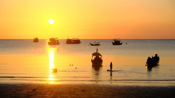 Пляж Сайри Бич (Sairee Beach)