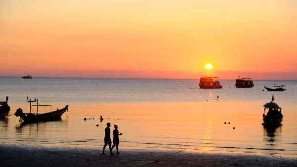 Пляж Сайри Бич (Sairee Beach)