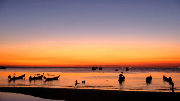 Пляж Сайри Бич (Sairee Beach)