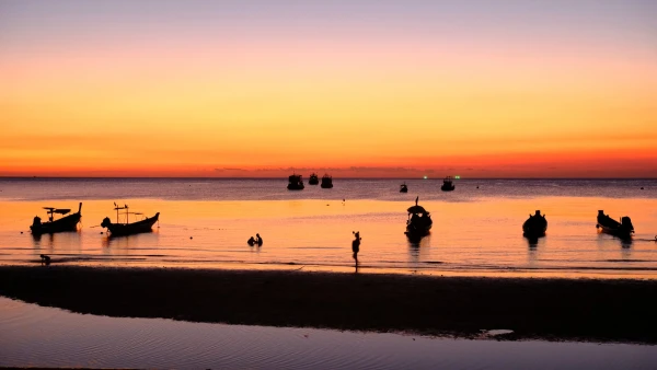 Пляж Сайри Бич (Sairee Beach)