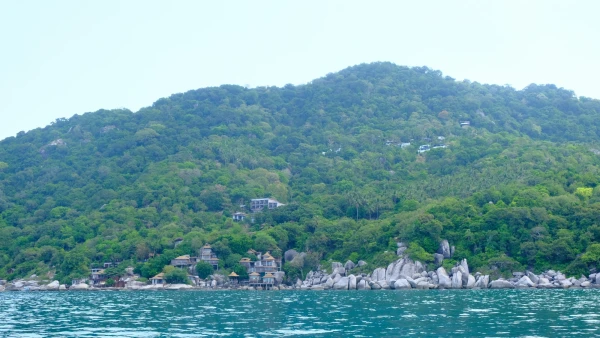 Ко Тау с моря