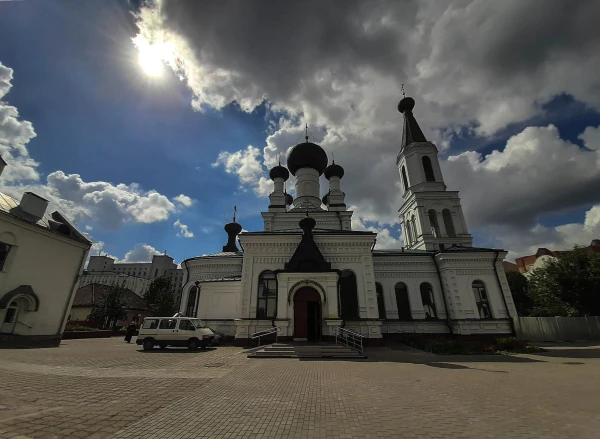 Собор Трёх Святителей