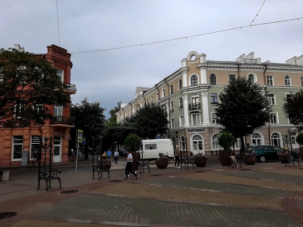 На площади Звезд