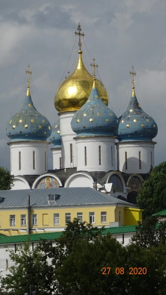 Блинная гора: виды на Лавру