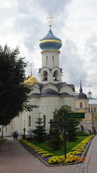 Церковь в честь Сошествия Святого Духа на апостолов (Духовская церковь, 1476-1477 гг. )