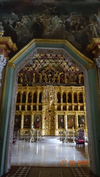 Трапезная церковь