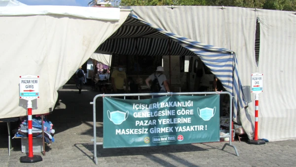 На рынок без маски не зайти.