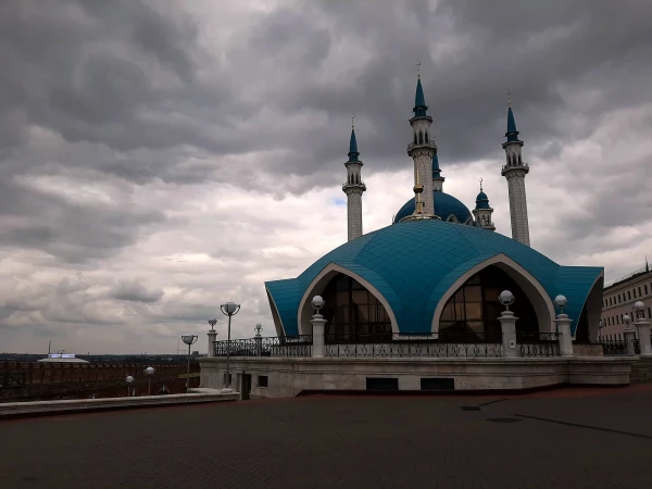 На территории Кремля. Мечеть Кул Шариф
